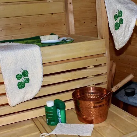 Апартаменты Popoltaio-schiacciato Sleeps 3 Pool Air Con Ravigliano
