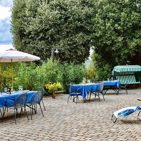 Апартаменты Popoltaio-schiacciato Sleeps 3 Pool Air Con